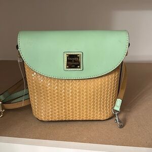 ￼Gently used Dooney & Bourke crossbody